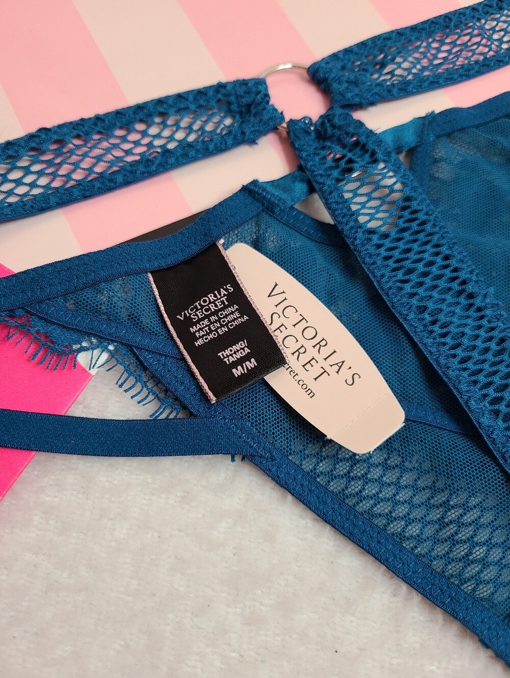Rare Y2K Victoria's Secret Sexy Rhinestone Fishnet Thong Panty Size M - Picture 4 of 5